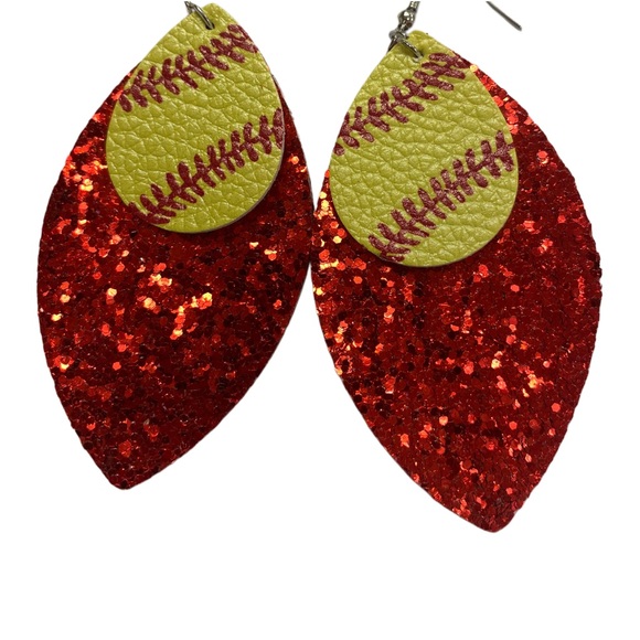 NWT softball earrings with free bag and charm - Picture 2 of 4